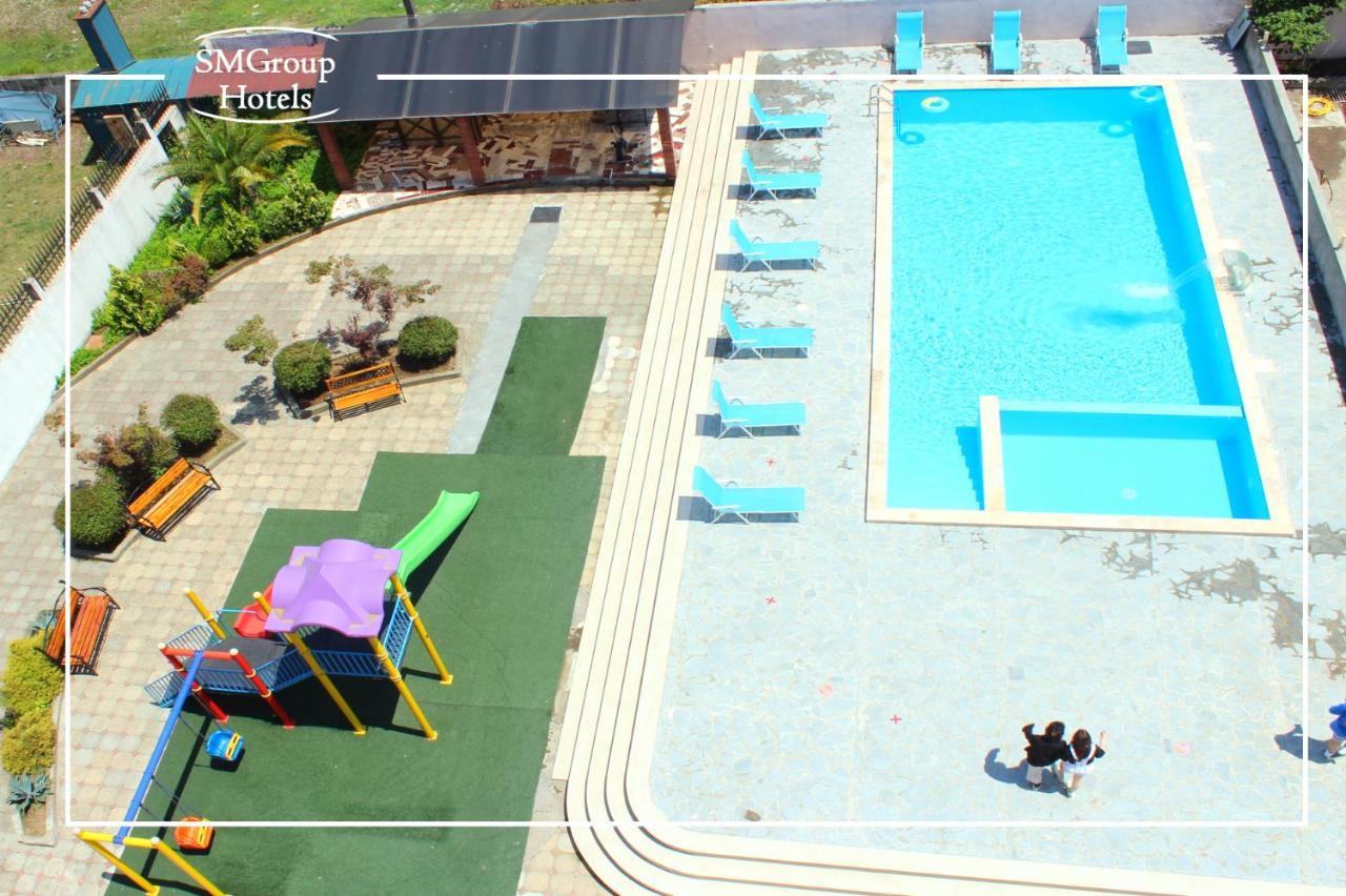 Samni Hotel Ureki Eksteriør bilde