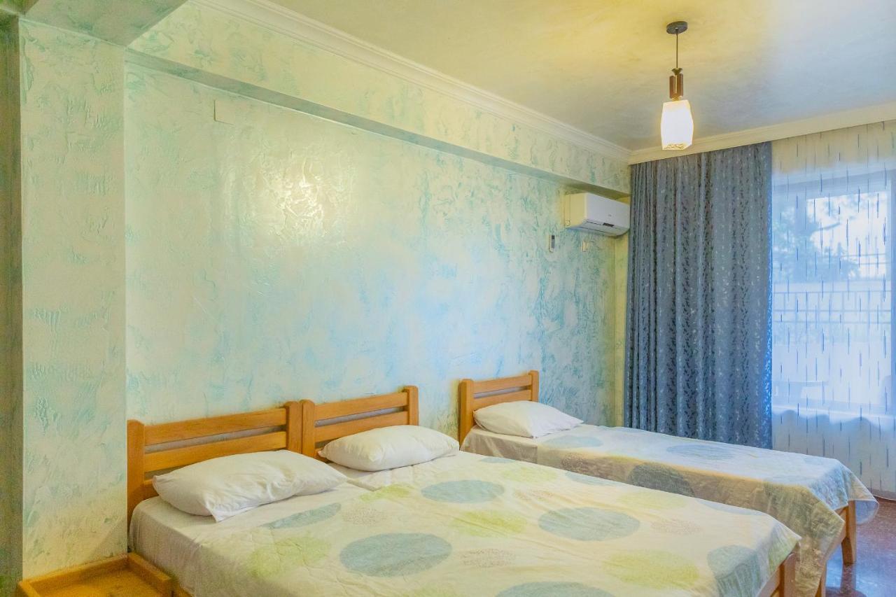 Samni Hotel Ureki Eksteriør bilde