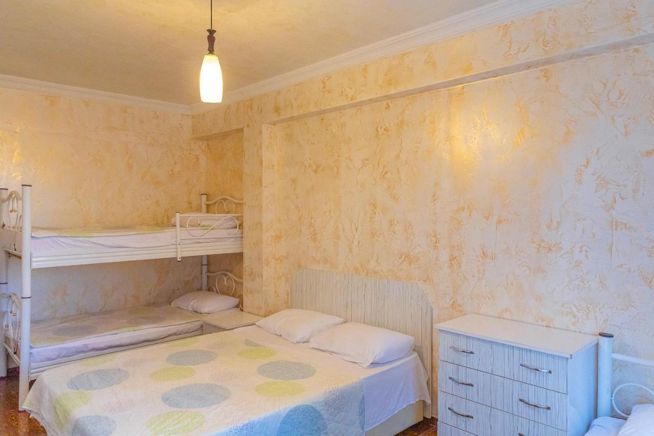 Samni Hotel Ureki Eksteriør bilde