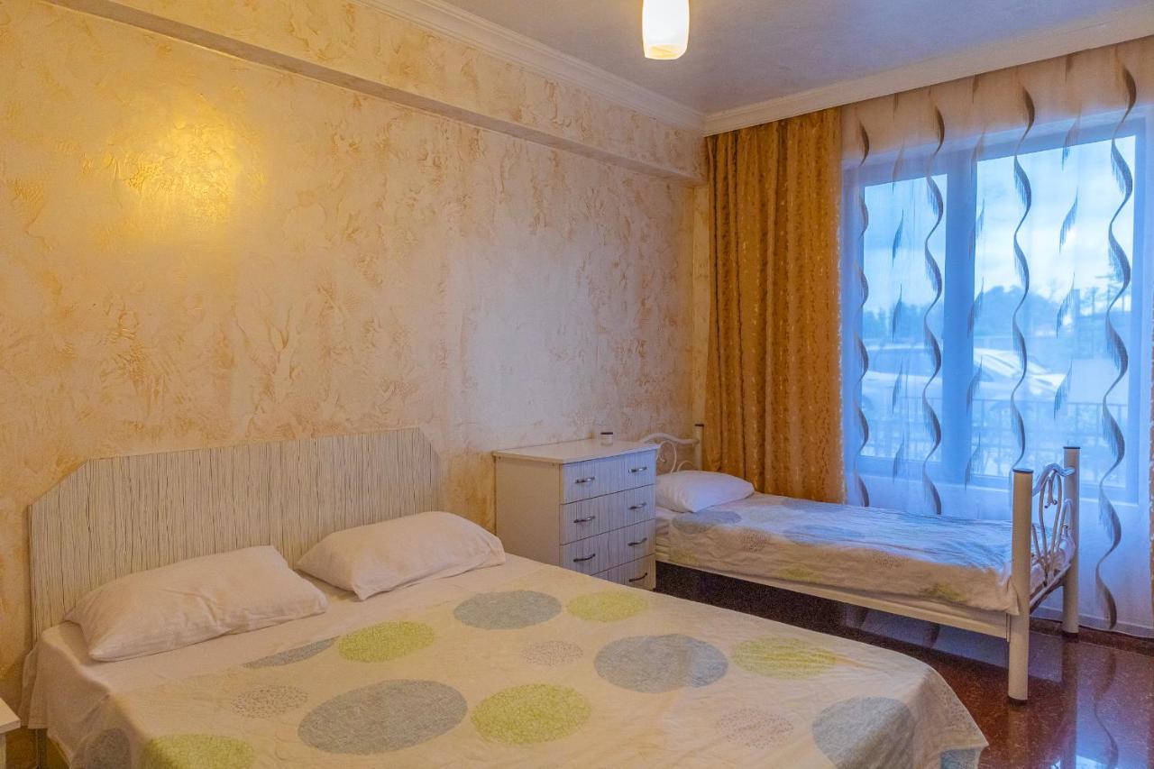 Samni Hotel Ureki Eksteriør bilde
